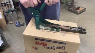 Manual Box Stapler [upl. by Justen116]