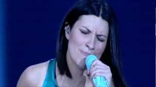 Laura Pausini  Escucha Atento HD  7 de 17  Live World Tour 2009 [upl. by Essilec]