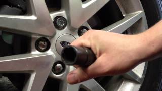 Ford Quick Tips 24 Why Locking Lugnuts Are Worthless Easy Removal [upl. by Raamaj]