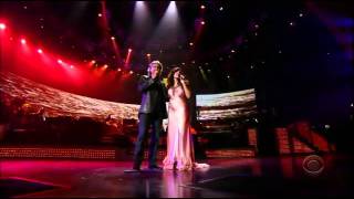 Andrea Bocelli  Katharine McPhee Somos Novios Live [upl. by Zosi]