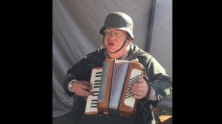 WW2 Accordion  German Music Das Kufsteinlied [upl. by Blanding]