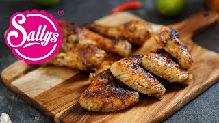 Gegrilltes Hähnchen – Chicken Wings  Hähnchenflügel amp Schenkel  Sallys Welt [upl. by Kinson]