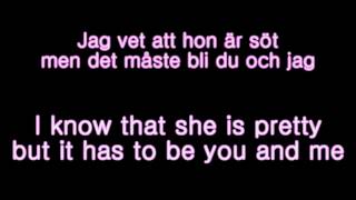 Veronica Maggio  Jag kommer ENGLISH amp SWEDISH lyrics [upl. by Assilym]